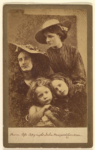Julia Margaret Cameron. Photograph "Summer Days"